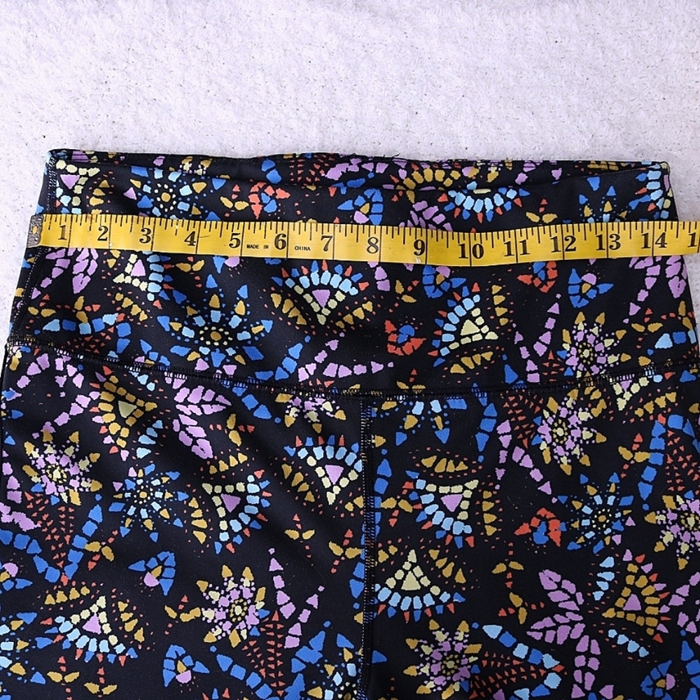 FREE PEOPLE MOVEMENT Liza Illusion Quick Dry High Rise Work out Leggings, Medium - Picture 7 of 9